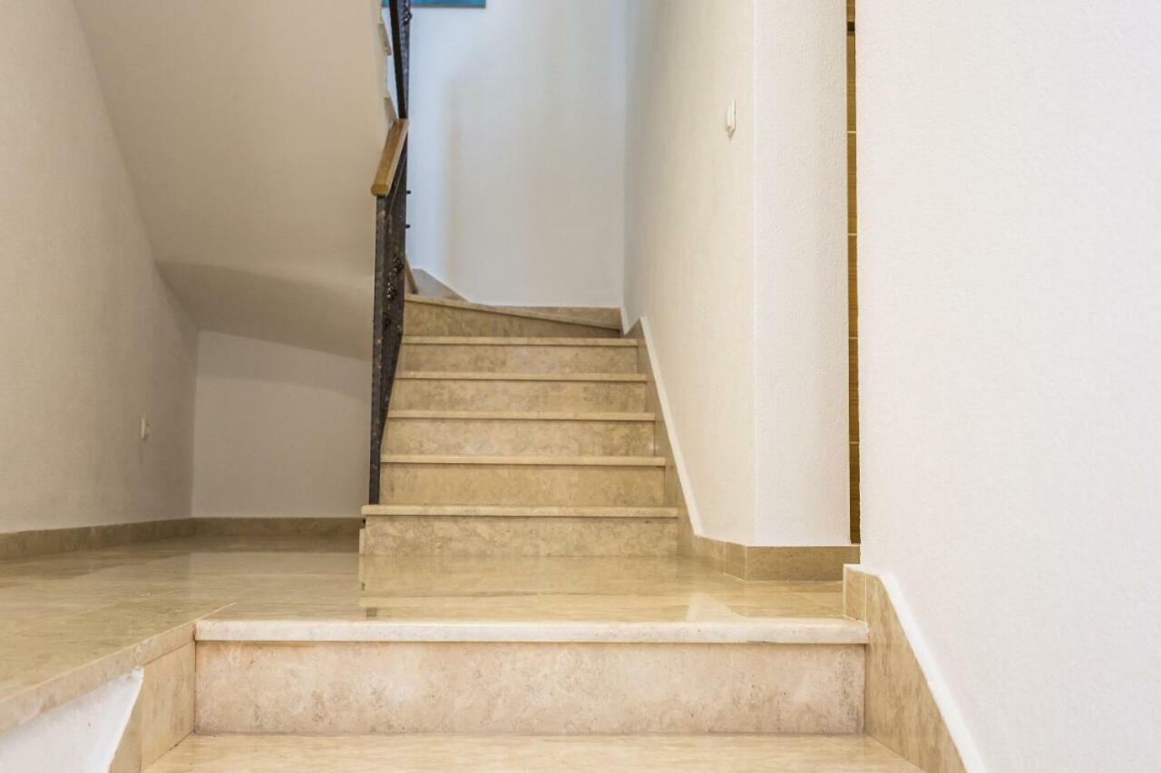 Apartmani Arapovic Baška Voda Extérieur photo